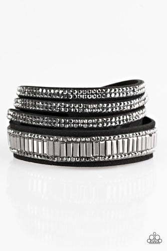 Just In Showtime - Black